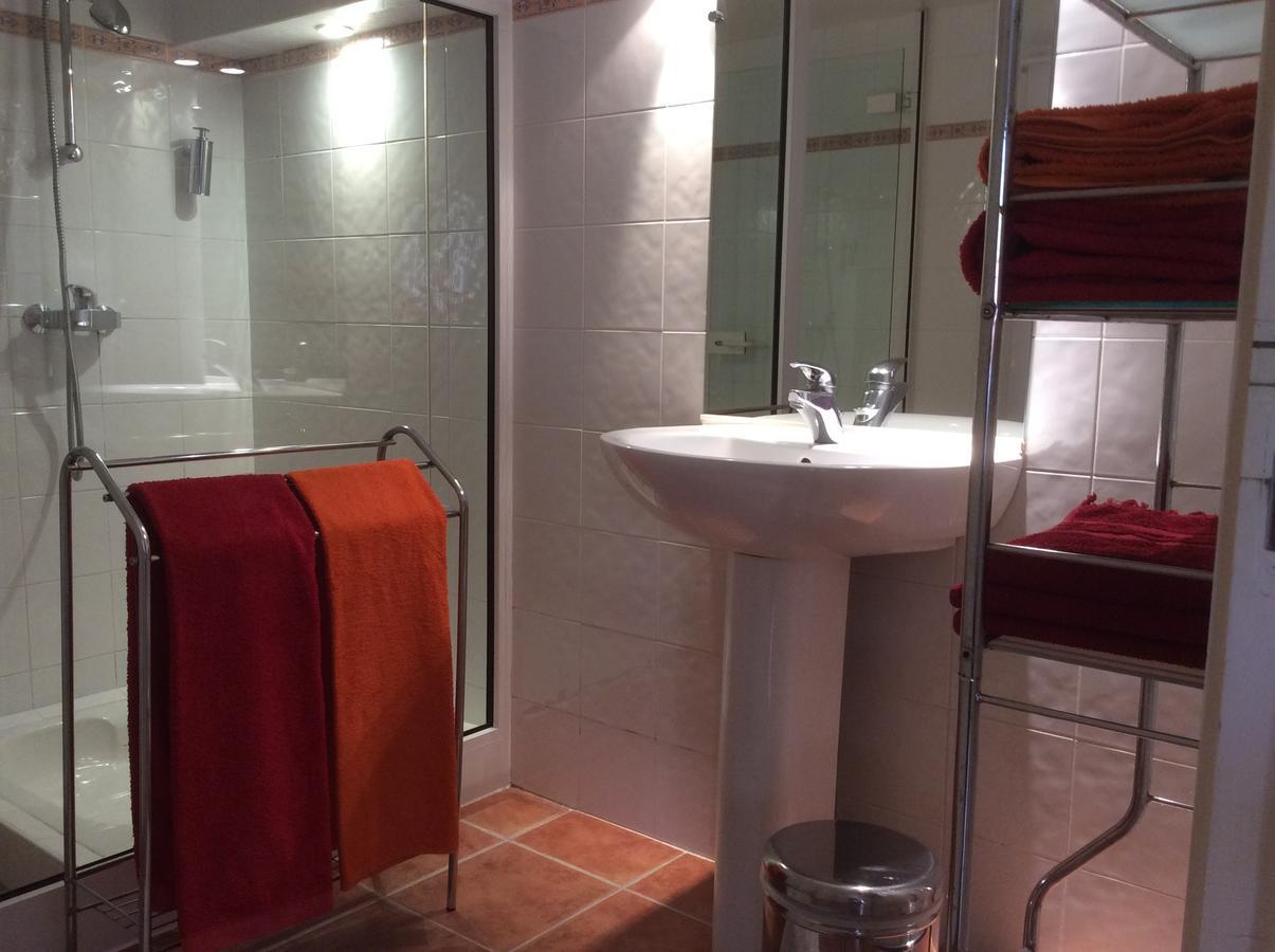 Chambres D'Hotes Au Val Dormant Realville Ngoại thất bức ảnh